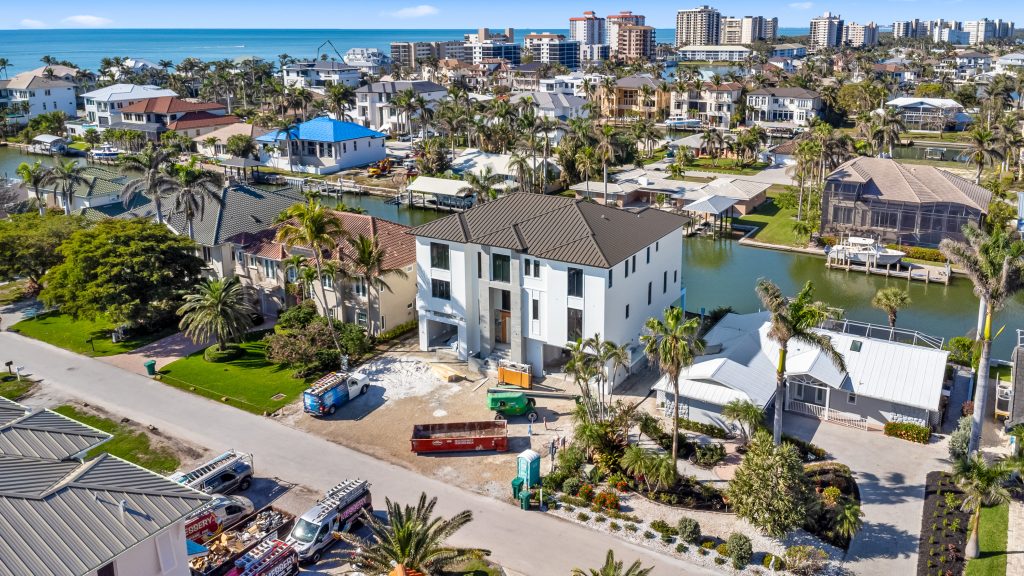 #38 233 Bay View