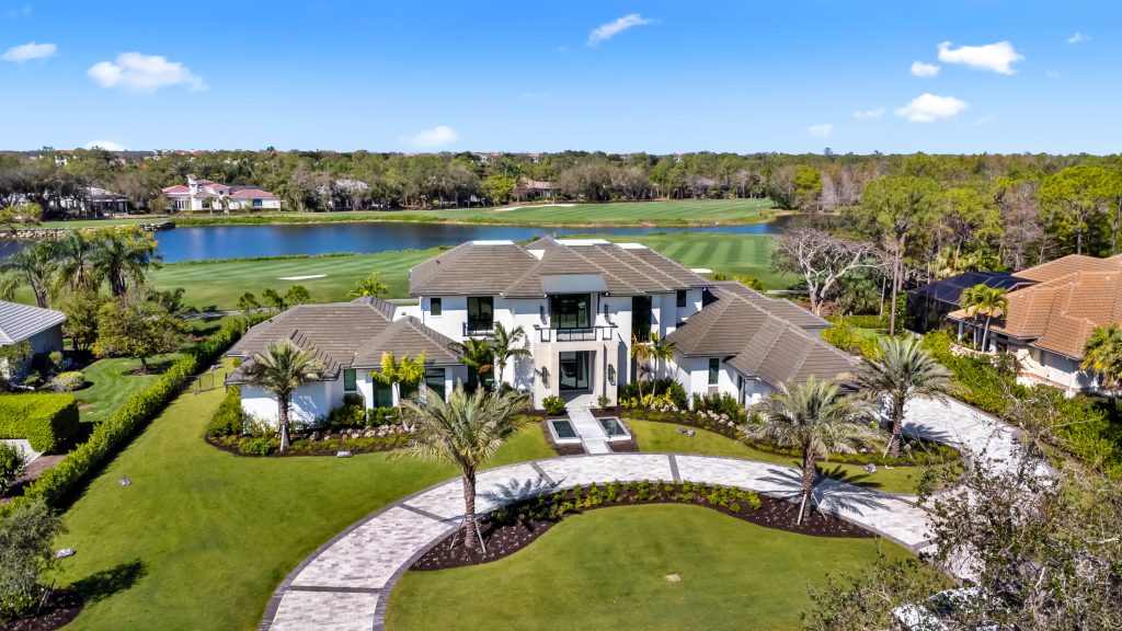 #5 4173 Brynwood Custom Built Home in Quail West